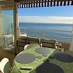 Casa Sud Menton Charmant Studio Renove Front De Mer, Terrasse Soleil & Parking