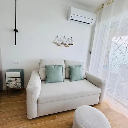 Casa Sud Menton Front De Mer Exceptionnel, Terrasse, Parking & Climatisation Inclus Apartman Menton