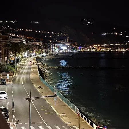 Casa Sud Menton Front De Mer Exceptionnel, Terrasse, Parking & Climatisation Inclus * Menton