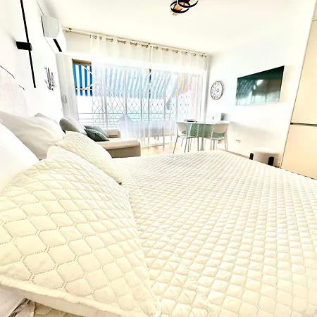 Appartement Casa Sud Menton Studio Vue Mer Panoramique Front De Mer Parking Inclus Menton