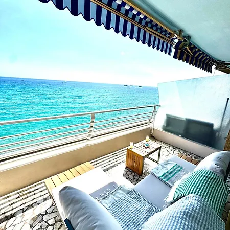 Casa Sud Menton Front De Mer Exceptionnel, Terrasse, Parking & Climatisation Inclus Apartman