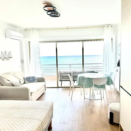 Casa Sud Menton Front De Mer Exceptionnel, Terrasse, Parking & Climatisation Inclus Daire *