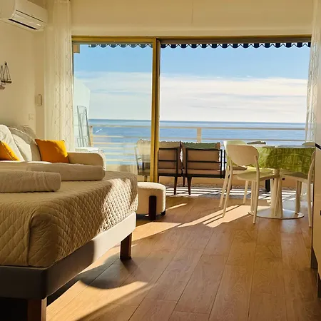 Casa Sud Menton Front De Mer Exceptionnel, Terrasse, Parking & Climatisation Inclus Menton