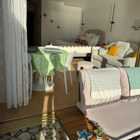 Casa Sud Menton Front De Mer Exceptionnel, Terrasse, Parking & Climatisation Inclus Apartman Menton
