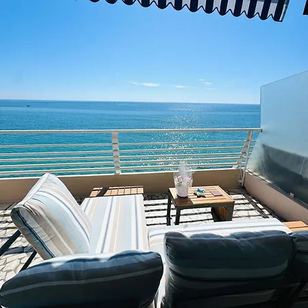 Casa Sud Menton Front De Mer Exceptionnel, Terrasse, Parking & Climatisation Inclus Apartman