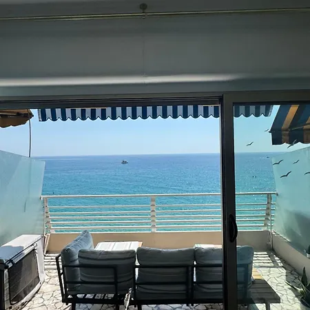 Casa Sud Front De Exceptionnel, Terrasse, Parking & Climatisation Inclus Апартаменты