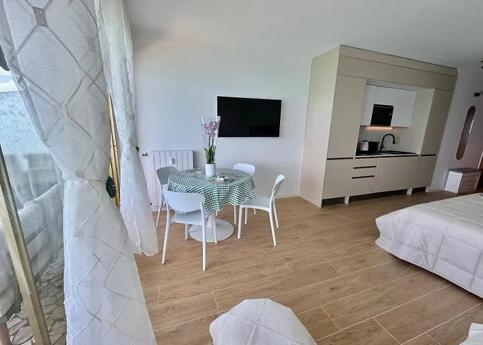 Casa Sud Front De Vue Panoramique Terrasse Parking דירה מנטון