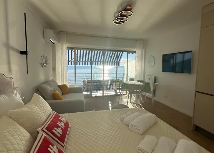 Casa Sud Front De Mer, Terrasse Plein Soleil, Vue Panoramique Et Parking Apartmán